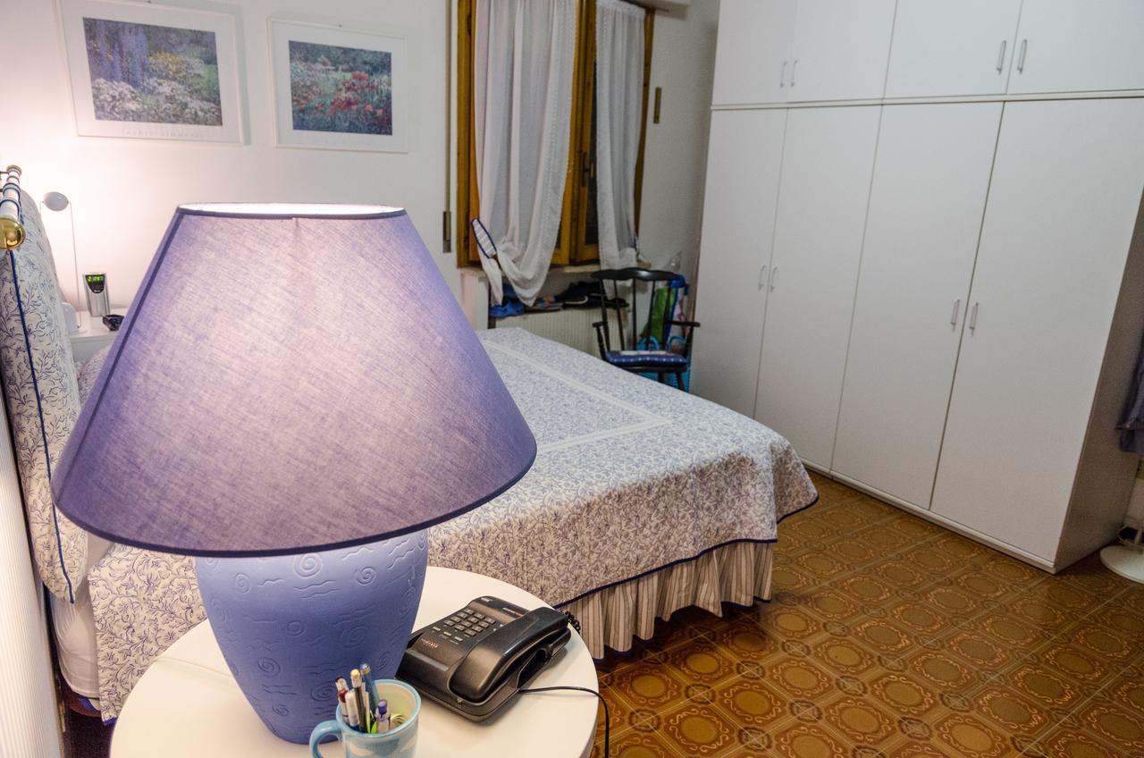 Seaside Holiday Apartment - Unique Location Cipressa Esterno foto
